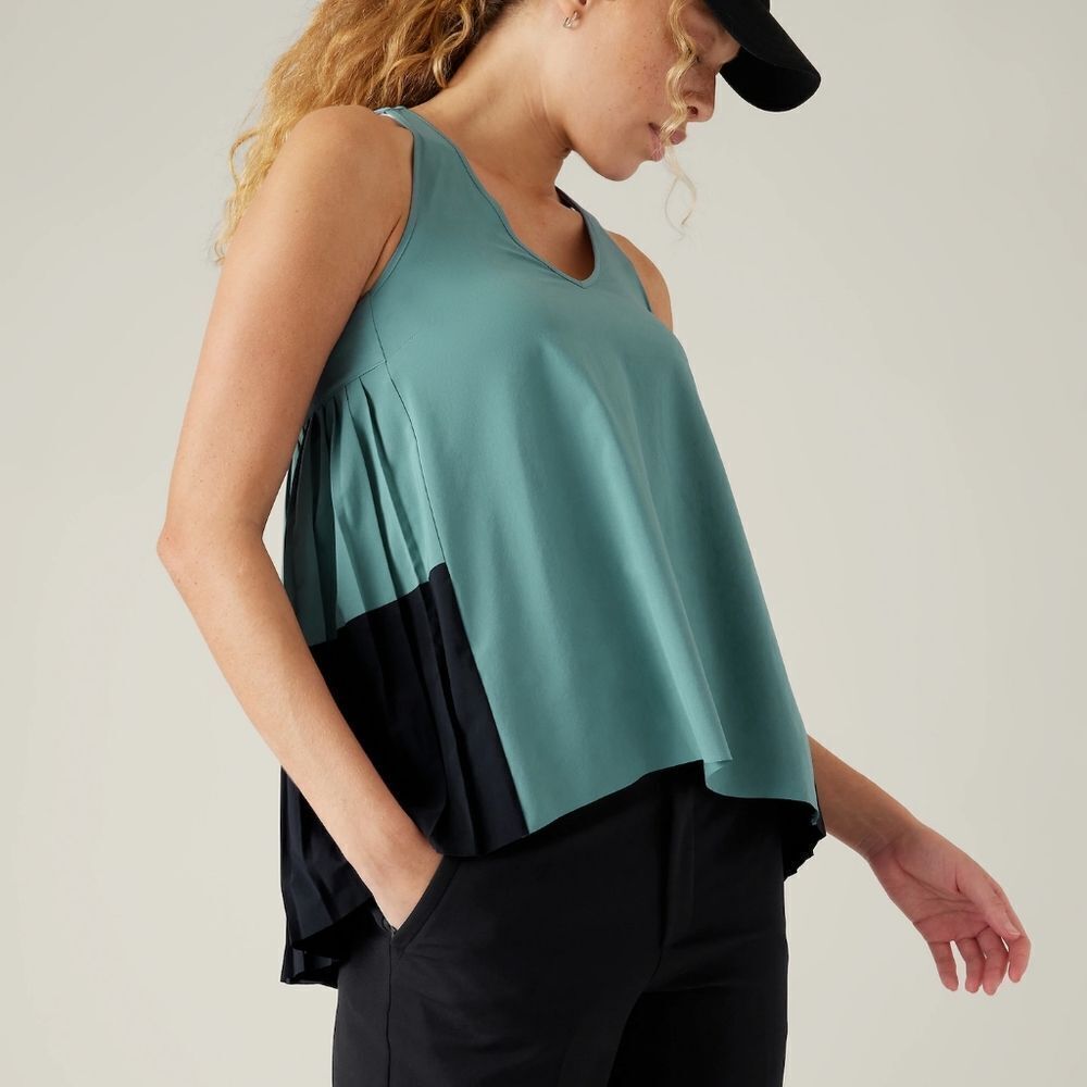 Sleek Two-Tone Teal and Black Sleeveless Top